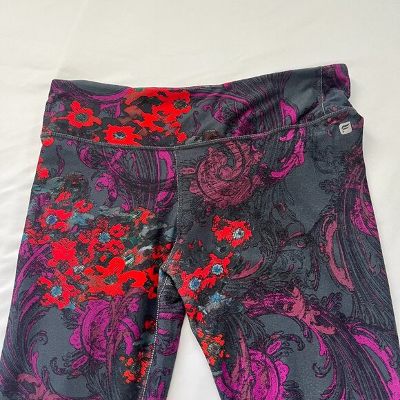 Fabletics PowerHold Mid-Rise Legging Romantic Print Size Medium - Picture 1 of 7